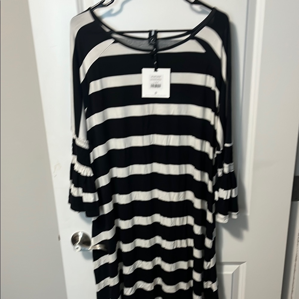 Agnes & Dora Black and White Bell Sleeve Dress